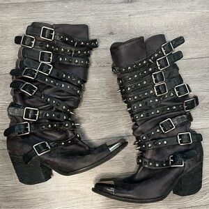 Jeffrey Campbell Kravitz Leather Spiked &
Studded Boots
